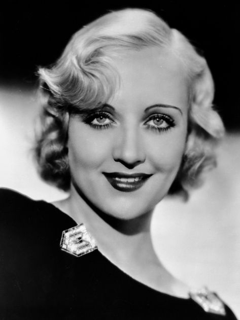 Carole Lombard Carole Lombard Style, 1920s Hollywood, 1920s Actresses, Klasik Hollywood, Carole Lombard, Clark Gable, Classic Actresses, Actrices Hollywood, Old Hollywood Glamour