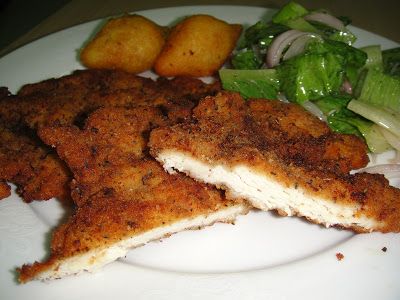 Maryam's Culinary Wonders: 168. Chicken Escalope Milanese Chicken Escalope, Veal Milanese, Chicken Breast Fillet, White Meat, Turkey Recipes, Main Meals, Easy Chicken, Om Nom, Chicken Dishes