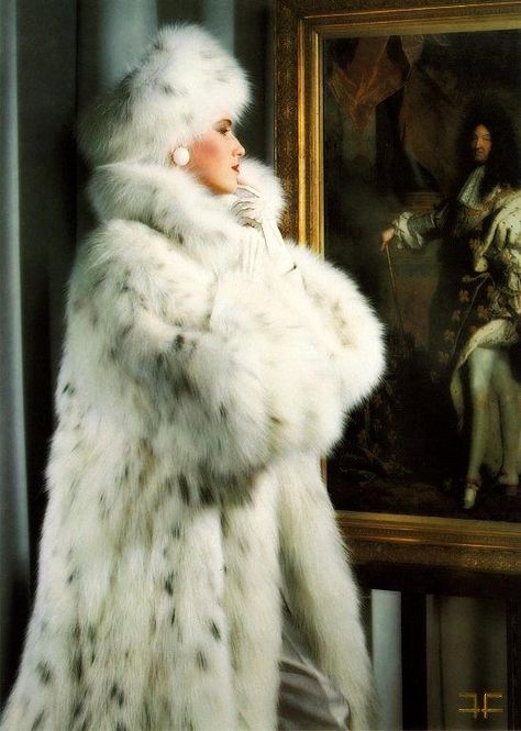 Fabulous Furs, Fox Fur Coat, Vintage Fur, Fur Hat, White Fur, Coat Outfits, Fur Fashion, Baby Cold, Lynx