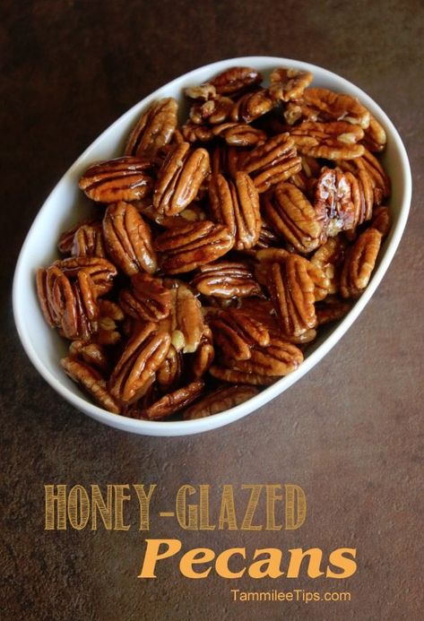 These Honey Glazed Pecans Recipe take less than 5 minutes to make and taste fantastic! They are perfect for a snack or on top of a salad. Honey Glazed Pecans Recipe, Glazed Pecans Recipe, Pecans Cookies, Honey Pecans, Snacky Foods, Honey Roasted Pecans, Candied Walnut Recipe, Healthier Snacks, Glazed Pecans