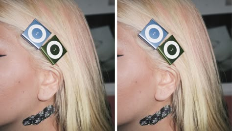 iPod Shuffle hair clips prove the Y2K fashion revival is far from over Hit Clips 2000s, Ipod Hair Clip, Ipod Hairstyles, Ipod Shuffle Aesthetic, Clips On Hair, Weird Clothing, Addicted To My Phone, Sweat Tour, Colorful Hair Clips