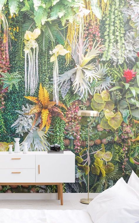 Floral Wallpaper Bedroom Modern, Cork Wallpaper, California Wallpaper, Wall Wallpapers, Forest Fern, Floral Wallpaper Bedroom, Vintage Waves, Space Style, Garden Wallpaper