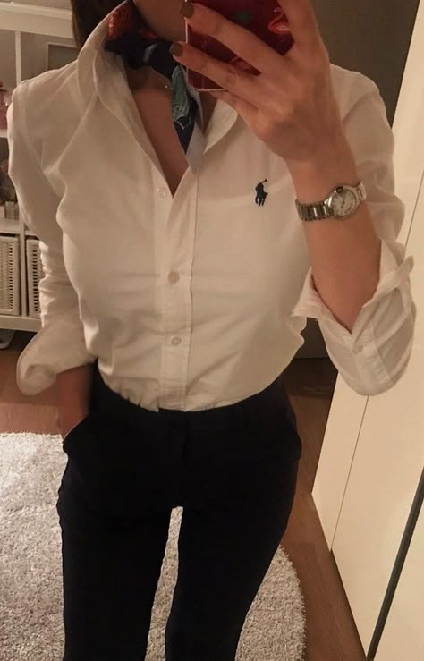 35774 How To Style White Chemise, Ralph Lauren Shirt Outfit, White Shirts Outfits, White Ralph Lauren Shirt, White Chemise, Preppy Mom, Make Money Not Friends, 6th Form, John Walker