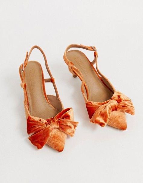 Burnt Orange Wedding – Ella Winston Orange Trends, Chic Bridesmaid Dresses, Burnt Orange Weddings, Orange Heels, Mid Heel Shoes, Orange Shoes, Fitted Wedding Dress, Orange Wedding, Shoe Style