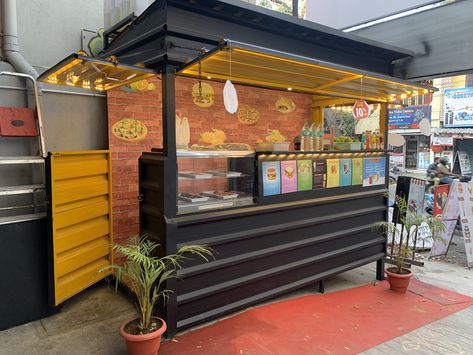 Street Food Stall Design, Small Restaurant Kitchen Design, Drink Corner, Street Food Stall, Coffee Booth, Fresh Bar, Coffee Kiosk, Food Stall Design, Restaurant Kitchen Design