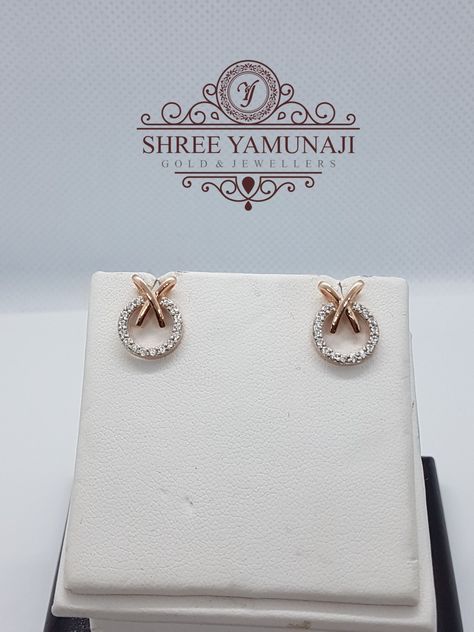 Gold Earrings For Kids, Small Earrings Gold, New Gold Jewellery Designs, Gold Earrings Models, Diamond Earrings Design, Fancy Jewelry Necklace, Bridal Diamond Jewellery, Gold Jewelry Stores, Gold Earrings For Women