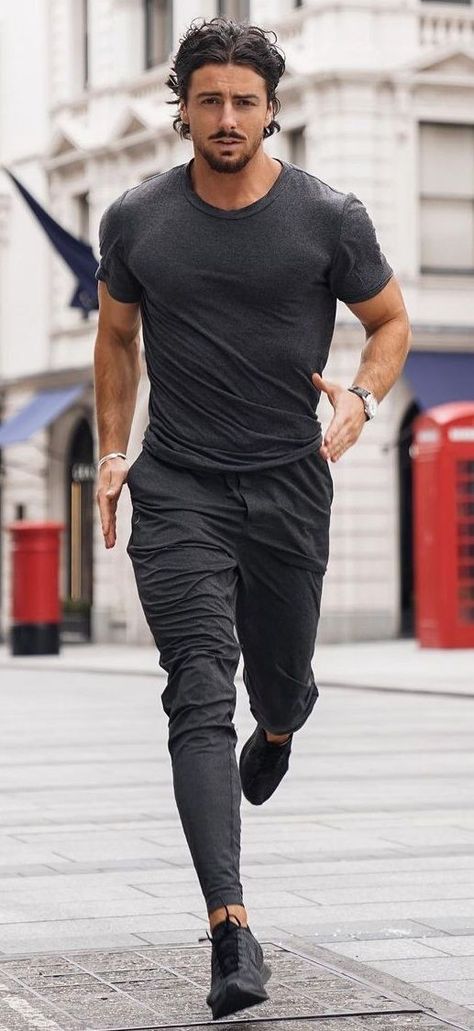 Gym Look Men, Workout Outfits For Men, Comfortable Workout Outfits, Workout Clothes For Men, Best Workout Clothes, Inspiring Lifestyle, Mens Work Outfits, Sports Outfit, Lord Help