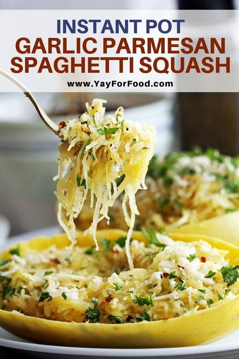 Instant Pot Garlic Parmesan Spaghetti Squash - Yay! For Food Easy Instant Pot Spaghetti, Garlic Parmesan Spaghetti, Tortellini Pesto, Instant Pot Spaghetti Squash, Garlic Parmesan Spaghetti Squash, Parmesan Spaghetti Squash, Tartiflette Recipe, Instant Pot Spaghetti, Spaghetti Squash Recipe