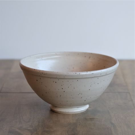 **Visit my shop for more beautiful pottery: https://www.etsy.com/shop/DMJceramics?ref=dashboard-header Crafted with passion and precision, this large bowl measures 8.5-inch diameter and stands 4.5 inches tall, making it the perfect vessel for your favorite soups, salads or Pho soup. Dustin's artistic talent shines through in every detail of these beautiful bowls. Its contemporary aesthetics and bold design will elevate your dining experience, adding a touch of elegance to your table setting. Whether you're savoring a piping hot bowl of ramen or indulging in a crisp, refreshing salad, this ceramic bowl enhances the presentation of your culinary creations. Crafted with food safety in mind, it ensures your meals are served in a secure and hygienic manner. And when the meal is done, rest easy Ceramic Ramen Bowl Handmade, Ramen Bowl Ceramic, Ramen Soup Bowl, Ceramic Ramen Bowl, Pho Soup, Bowl Of Ramen, Favorite Soups, Brow Tattoo, Ramen Soup