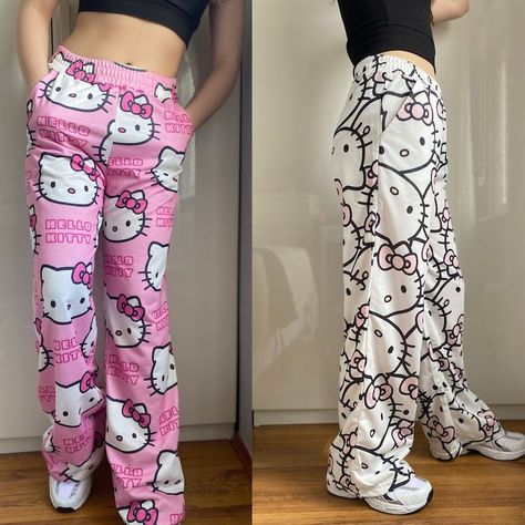 Clarita Core, Hello Kitty Sweatpants, Cozy Kawaii, Hello Kitty Pajamas, Kawaii Pajamas, Sanrio Stuff, Hat Aesthetic, Kitty Clothes, Hello Kitty Clothes