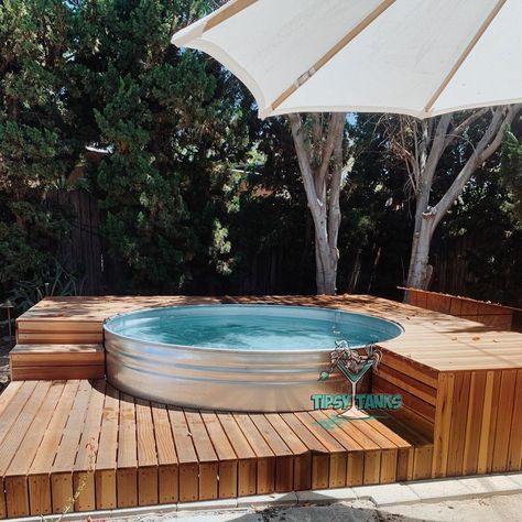 Ready for a backyard refresh?🤩 Our pools are versatile and can easily blend into any backyard space to suit your design preferences.✨ 💧This is our 8ft Stock Tank Pool delivered and installed in Glendale, CA. 🛻We deliver and Install pools throughout CA, AZ and Vegas. We ship our 8ft Pools Nationwide! Contact us for details! 😎 #tipsytanks #tipsytankpools #stocktankpool #stocktanks #stocktankpooldeck #stocktankpoolinspo #poolsofinstagram #wadingpool #floatpool #smallpools #stocktankpoolscali... Stalk Tank Pool Ideas, Deck Around Above Ground Pool, Poly Stock Tank, Stock Tank Pool Ideas, Backyard Refresh, Cowboy Pool, Florida Backyard, Tank Pools, Diy Stock Tank