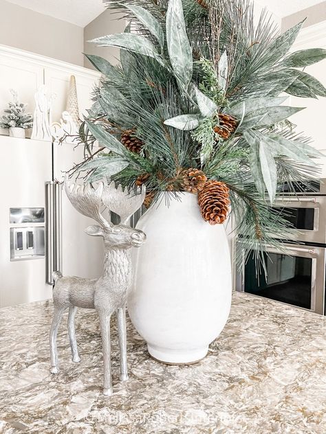 Winter Wonderland Christmas Home Tour – Melissa Roberts Interiors Winter Flower Arrangements, Winter Floral Arrangements, Wonderland Christmas, Christmas Vases, Unique Floral Arrangements, Christmas Decorations Garland, Christmas Flower Arrangements, Winter Decorations, Winter Plants