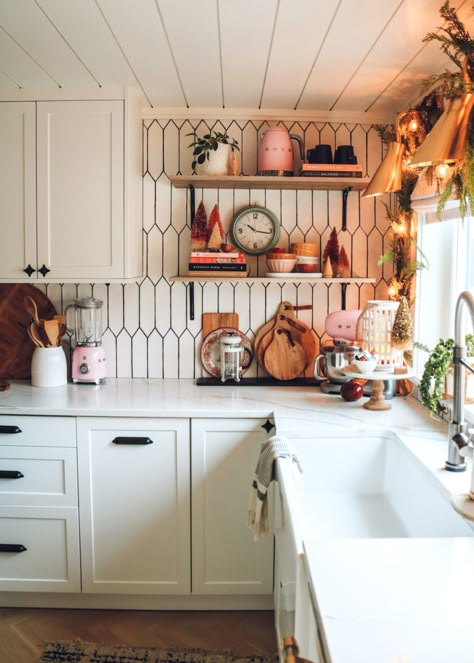 Christmas Kitchen Shelves, Styles Of Kitchen Cabinets, Anthropologie Kitchen, Nesting With Grace, Target Christmas, Ideas For Kitchen, Cozy Home Decor, Winter Home Decor, Apartment Kitchen