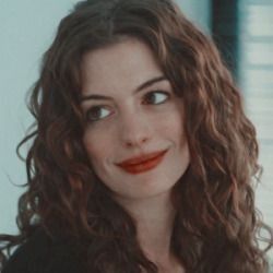 hp, harry potter, anne hathaway, euphemia, euphemia potter, fictional women, movie, books, the marauders, fictional girls Bride Wars, 90s Actors, Actrices Hollywood, James Potter, Anne Hathaway, Curly Girl, Girl Icons, Revenge, Hair Inspo