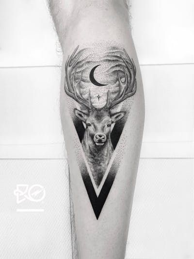 Geometric Elk Tattoo, Tattoo Stockholm, Sorry Mom Tattoo, Elk Tattoo, Moose Tattoo, Deer Tattoo Designs, Stag Tattoo, Simple Forearm Tattoos, Purple Tattoos