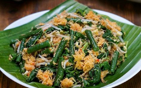 Urap Sayur, Fresh Juices, Indonesian Cuisine, Soup Season, Joy Of Cooking, Quick Desserts, Yummy Eats, Culinary Recipes, Culinary Skills