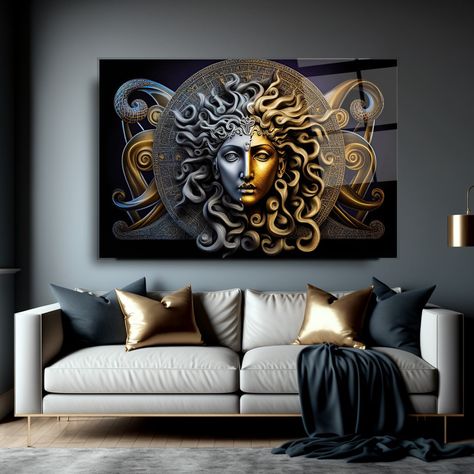 Queen medusa