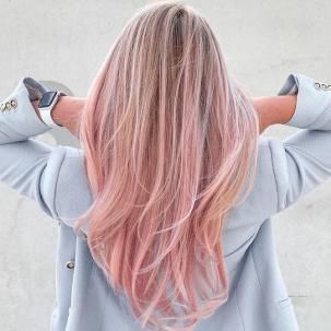 Professional Hair Colour Techniques | Wella Professionals Blonde And Pink Hair, Blonde To Pink Ombre, Blonde And Pink, Pink Hair Highlights, Hairstyles Anime, Pink Ombre Hair, Pink Blonde, Light Pink Hair, Ombre Blond