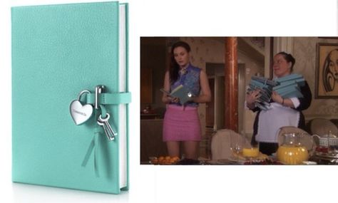 Gossip girl blair Waldorf dairy dairies Blair Waldorf Tiffany Party, Blair Waldorf Bedroom, Lock Diary, Gossip Girl Blair Waldorf, Blair Waldorf Aesthetic, Girls Tv Series, Blair Waldorf Style, Tiffany Party, Gossip Girl Blair