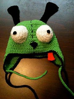 Gir Hat Pattern. Why have I not made this yet? Crochet Character Hats, Girls Crochet Hats, Crochet Kids Hats, Crocheted Hat, Crochet Knit Hat, Crochet Beanie Pattern, Invader Zim, Fun Crochet Projects, Beanie Pattern