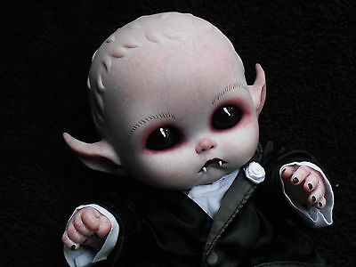 OOAK Horror Goth Art Doll Mini Vampire Baby Zombie Crafts, Baby Vampire, Altered Dolls, Horror Dolls, Creepy Toys, Halloween Dolls, Demon Baby, Living Dead Dolls, Haunted Dolls