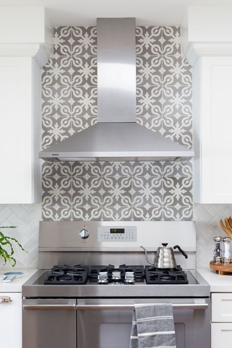 Revamp Kitchen Tiles, Accent Tile Over Range, Encaustic Tile Backsplash, Stove Backsplash, Patterned Tiles, Kitchen Backsplash Designs, Kitchen Hoods, Backsplash Ideas, Kitchen Tile