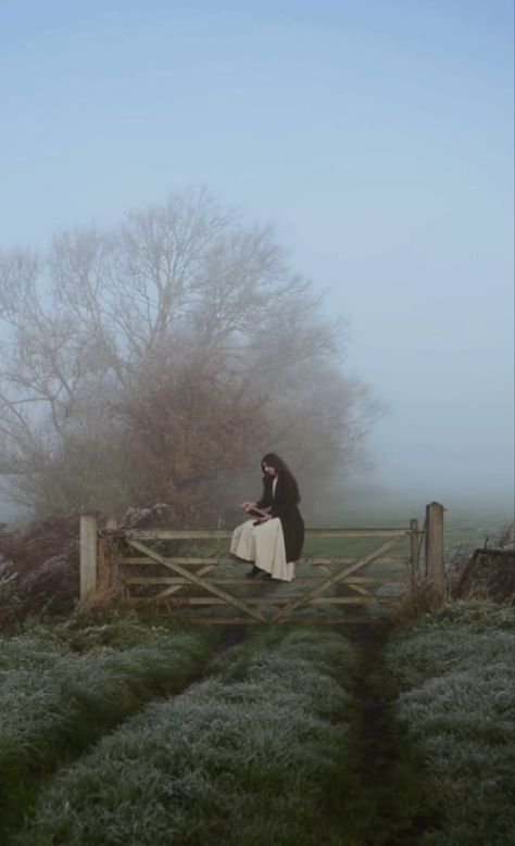 Creepy Fog, Weird Girl Aesthetic, Last Month Of The Year, Under An Umbrella, Dark Cottagecore, Wuthering Heights, Season Of The Witch, A Dinosaur, Photo Vintage