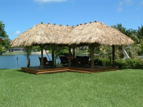 Natural Thatch Roof Materials palm thatch and more Synthetic Turf Backyard, Como Plantar Pitaya, Hut Ideas, Turf Backyard, Tiki Bars, Backyard Renovations, Tiki Hut, Backyard Remodel, Thatched Roof