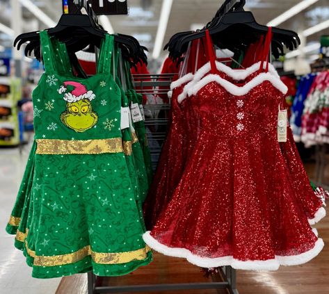 Dr. Seuss Women’s Grinch Christmas … curated on LTK Mrs Grinch Costume, Grinch Dress Up, Dress Like A Who From Whoville, Whoville Outfits Ideas, The Grinch Costume For Women, Whoville Costumes Women, Whoville Outfits, Grinch Outfit Women, Grinch Costume Women