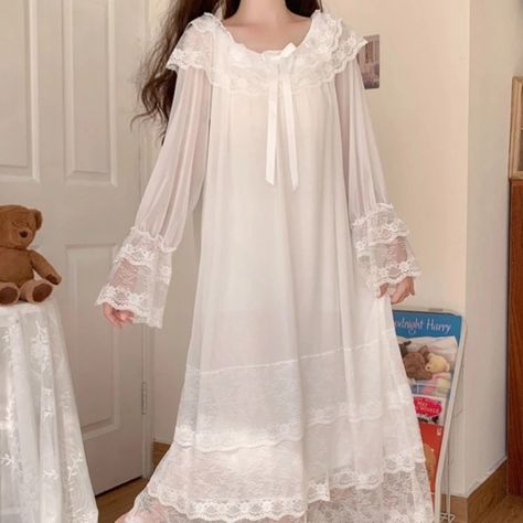 Royalty Night Gown, White Frilly Dress Aesthetic, Royal Pajamas Aesthetic, Royalty Sleepwear, Formal Pajamas, Royalty Pajamas, Medieval Pajamas, Fantasy Pajamas, Royal Pajamas