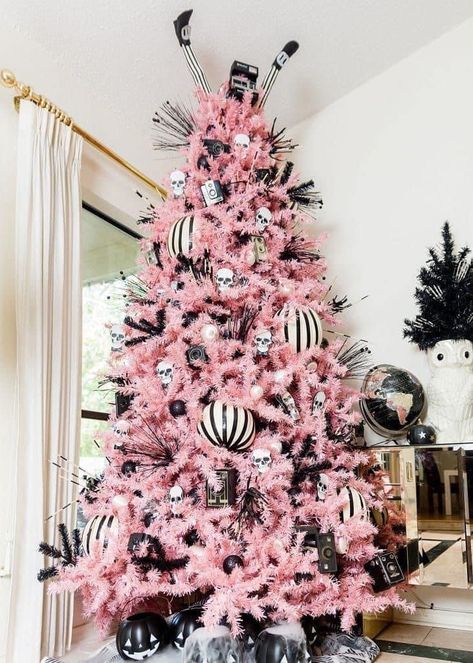 Black Pink Christmas Tree, Pink Halloween Christmas Tree, Hot Pink And Black Christmas Tree, Black And Pink Christmas Wallpaper, Black Christmas Tree With Pink Ornaments, Pink Halloween Tree, Pink And Black Christmas Tree, Black Pink Christmas, Pink And Black Christmas