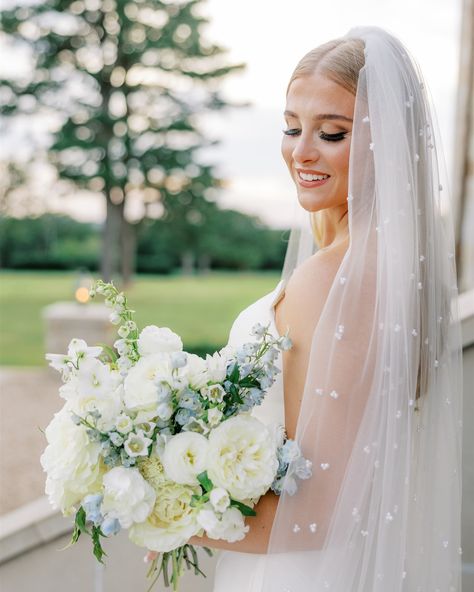 Finally sharing Brooklyn’s stunning bridals from this summer and I just love how these turned out! We recreated her mom’s bridal portrait and then headed to Packard Point Ranch for some golden hour magic on film and I’m just a little obsessed! Brooklyn, you are a vision ✨ Arkansas bride, Arkansas wedding photographer, Arkansas bridals, bridal portraits, dfw wedding photographer, Dallas bride, Oklahoma bride Bridal Pic, Dfw Wedding, Arkansas Wedding, Southern Bride, Bridal Portrait, On Film, Pic Ideas, Bridal Portraits, Golden Hour