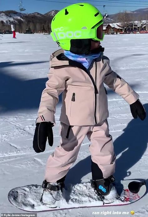 Bunny slopes: The 23-year-old could be heard cheering on Stormi, two, from behind the camera, yelling: 'Go baby! Give me a five. That was amazing!' Cute Kids Aesthetic, Kids Aesthetic Boy, Kid Aesthetic, Kendall Jenner Skiing, Kids Aesthetic, Travis Scott With Stormi, Travis Scott Kylie Jenner Stormi, Toddler Snowboarding, Snowboard Aesthetic