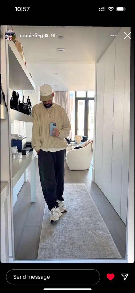 Nba Fashion, Ronnie Fieg, Spring Fits, Fall Fits, Men Fashion Casual Outfits, Cozy Fits, Style Board, Jogging, Casual Outfits