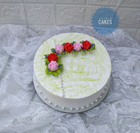 Janapriyam homemade whipped cream cake Homemade Whipping Cream, Cream Cake Design, Whipping Cream Cake, Whipped Cream Cake, Simple Cake Designs, Simple Cake, Cake Decorating Designs, Homemade Whipped Cream, Whipping Cream