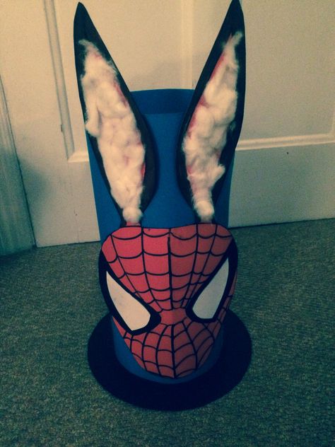 Spider-man Easter Bonnet #superhero #easter #bonnet #nochicks&strawhere Spider Man Easter Bonnet, Spiderman Easter Bonnet, Easter Bonnets For Boys, Easter Bonnet Competition, Easter Hat Parade, Holiday Crafts Easter, Easter Bonnets, Parade Ideas, Craft Easter