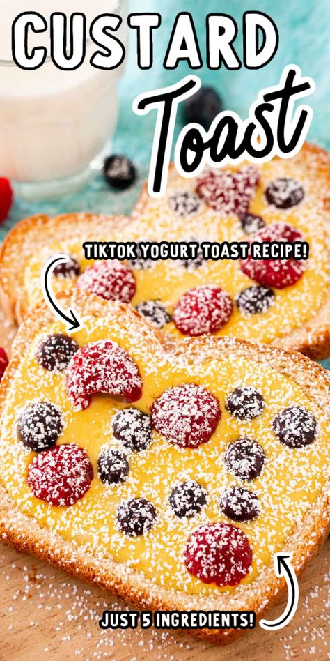 Yogurt French Toast, Custard Toast, Yogurt Toast, Berries And Chocolate, Protein Toast, Popular Breakfast Recipes, Greek Yogurt Eggs, Greek Yogurt Breakfast, Yogurt Bread