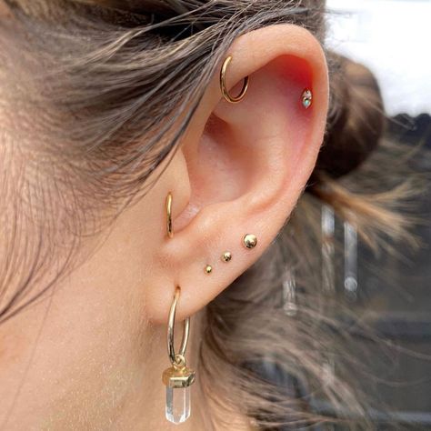 Styled Ears, Dainty Piercings, Ear Piercing Curation, Piercing Curation, Piercing Stack, Earring Piercing, Cool Ear Piercings, Pretty Ear Piercings, Cute Ear Piercings