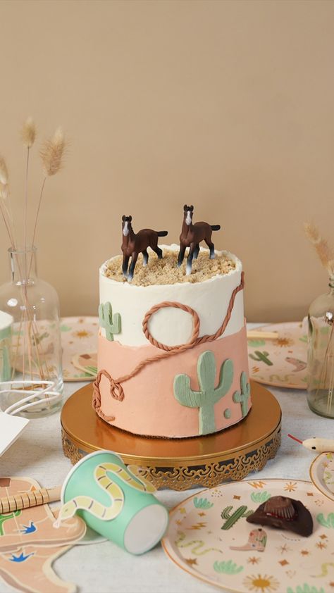 dessert ideas for kids parties Spirit Birthday Party Ideas Cake, Horse Theme Desserts, Simple Western Birthday Cake, Western Horse Birthday Party, Horse Themed First Birthday Party, Wild Horses Birthday Party, Horse Third Birthday Party, Wild Horse Birthday Party, Western Girl Party Ideas