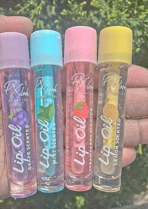 Cute Lip Gloss, Grape Oil, Lip Gloss Homemade, Alat Makeup, Lip Gloss Cosmetics, Lip Oils, Lip Balm Collection, Tinted Lip Gloss, Flavored Lip Gloss