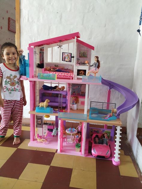 Barbie Houses, Baby Alive Food, Barbie House Furniture, Diy Barbie House, Toys Barbie, Barbie Doll Set, Kids Deco, Barbie Sets, Princess Toys