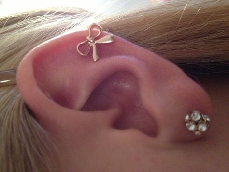 Bow Piercing, Elodie Stillwater, Pretty Ear Piercings, Bow Coquette, Cute Piercings, Jewelry Accessories Ideas, Dope Jewelry, Jewelry Lookbook, Girly Jewelry