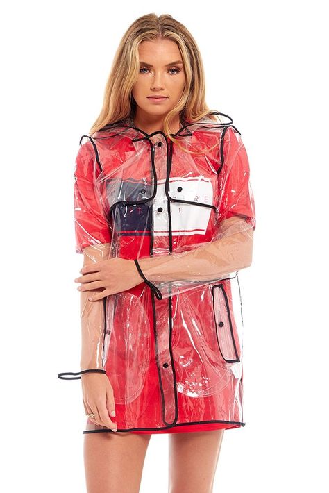 Clear Raincoat, Transparent Raincoat, Rain Mac, Rainwear Fashion, Plastic Raincoat, Style Coat, Urban Style, Inspired Outfits, Rain Wear