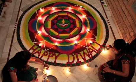 Happy Diwali Diwali Photos, Diwali Lights, Diwali Food, Light Lamps, Sand Painting, Festival Of Lights, Goddess Lakshmi, Kwanzaa, Diwali Decorations