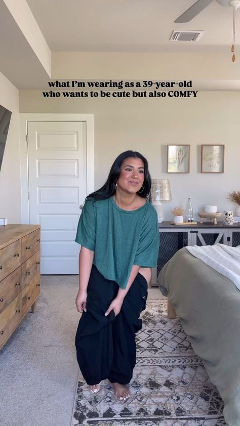 Medium Size Mom Outfits, Outfits Size 14/16, Tummy Friendly Outfits, Outfit For Medium Size Women, Belly Pooch Outfits, Size Medium Women Outfits, Curvy Mom Outfits Casual, Asian Outfits Casual, Plus Size Pants Outfits