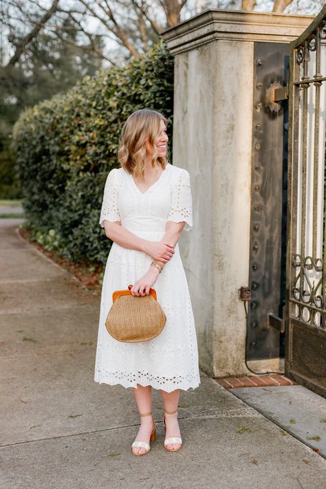 White Dress Romantic, White Dress For Photoshoot, White Eyelet Dress Outfit, White Dress Designs, White Dress Outfit Casual, White Spring Dresses, White One Piece Dress, Eyelet Dress Outfit, White Dress Design