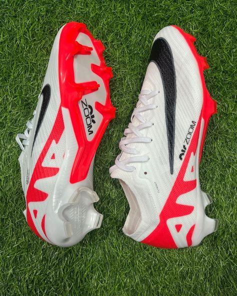 Dominate the field with the Nike Mercurial Zoom Vapor 15 Elite Football Boots in White & Red. Designed for men and crafted from durable PU material, these boots offer exceptional traction and stability on firm ground surfaces. The secure lace-up closure and easy maintenance make them ideal for intense play. Available exclusively at Sports Baazar, these boots ensure unmatched speed, agility, and control. Pink Soccer Cleats, Men's Adidas (men), Nike Cleats, Soccer Boots, Nike Mercurial, Nike Football, Soccer Pictures, Football Shoes, Anime Dragon Ball Super