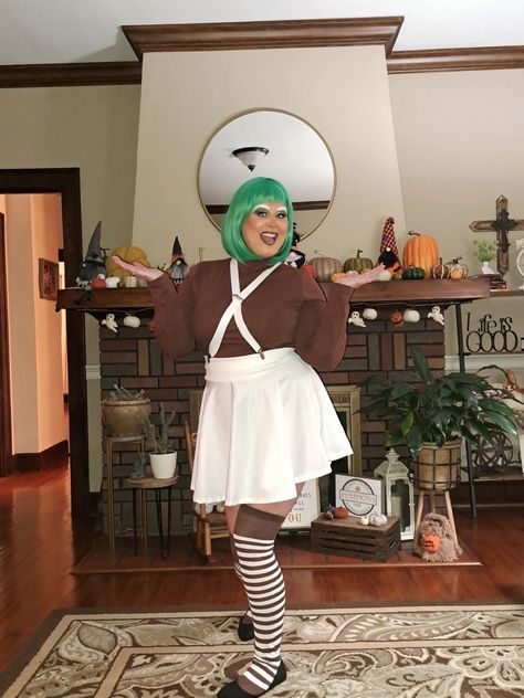 Willy Wonka And Oompa Loompa Costume, Oopa Loompa, Oompa Loompa Costume Women, Ompa Lumpa Costume, Oompa Loompa Makeup, Oompa Loompa Costume Diy, Diy Oompa Loompa Costume, Umpa Lumpa Costume, Ompa Lumpa