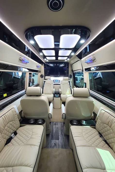 Luxury Sprinter Van Mercedes Benz, Mercedes Sprinter Van Luxury, Mercedes Sprinter Luxury, Mercedes Van Interior, Mercedes Sprinter Van Conversion, Sprinter Van With Bathroom, Sprinter Van Interior Ideas, Luxury Sprinter Van, Sprinter Interior