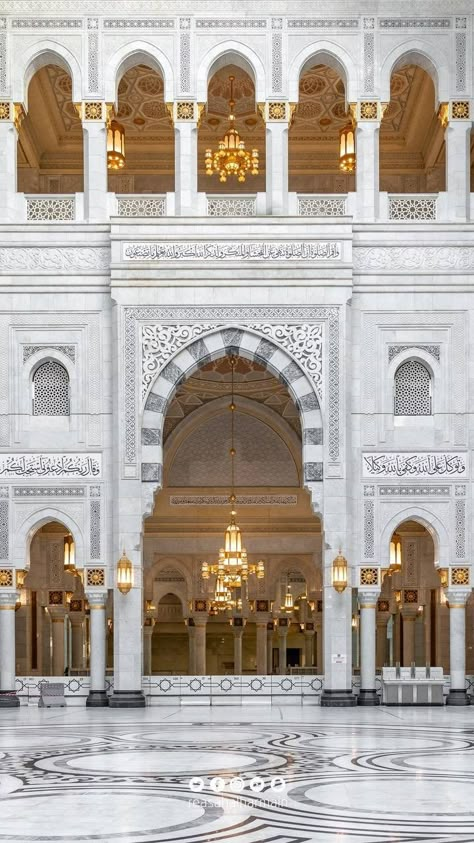 Mosque Interior, Islamic Calligraphy Quran, Castle House Design, Commercial And Office Architecture, Mosque Design, Mosque Art, Architecture Portfolio Design, Masjid Al Haram, Beautiful Scenery Photography